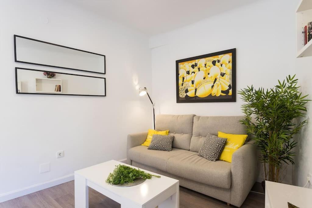Apartamento Casco Historico , Playa Postiguet Alicante Buitenkant foto