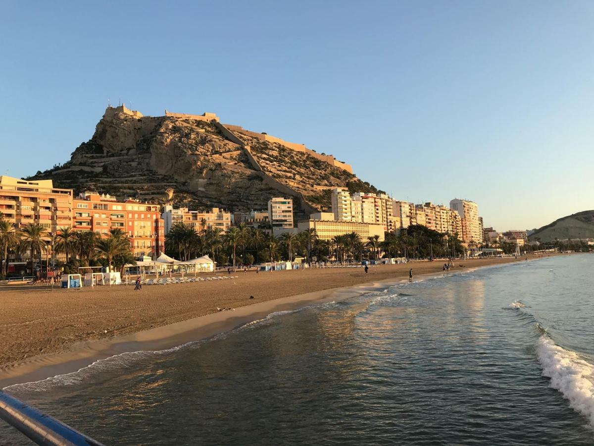 Apartamento Casco Historico , Playa Postiguet Alicante Buitenkant foto